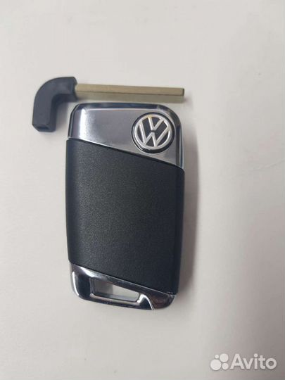 Ключ зажигания Volkswagen Passat B8