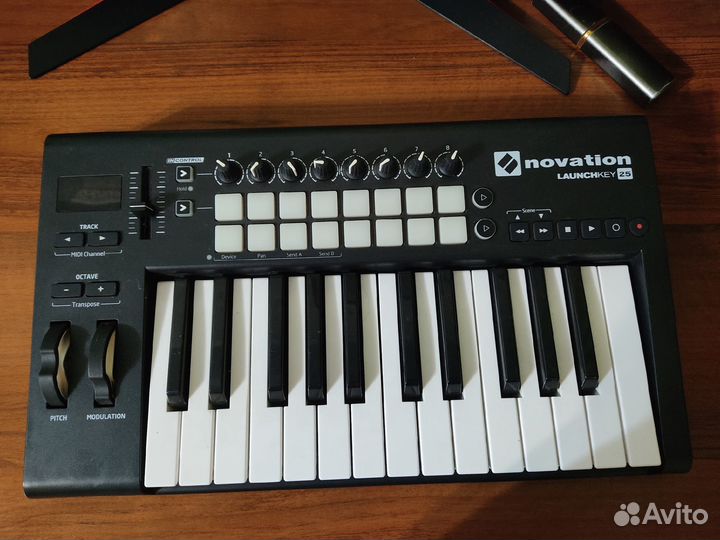 Миди клавиатура 25