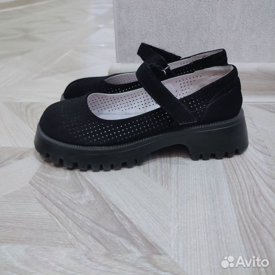 Туфли школьные для девочки р.35
