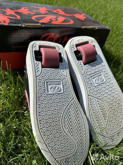 Риликовые кросовки для девочки