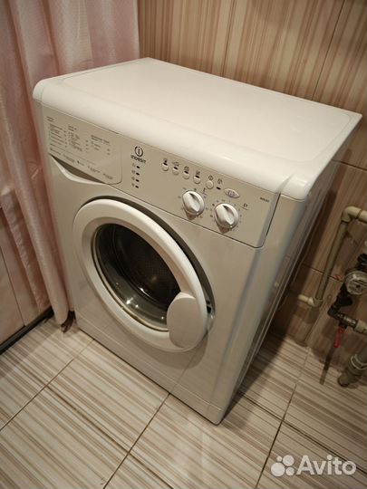 Стиральная машина indesit узкая