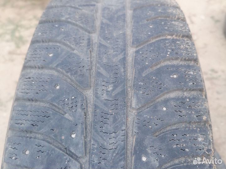 Bridgestone Ice Cruiser 7000 195/65 R15 91T