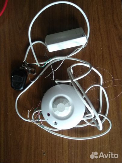 Охранная система с датчиками