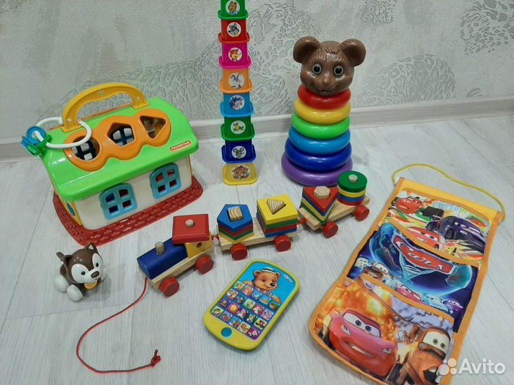 Развивающие игрушки