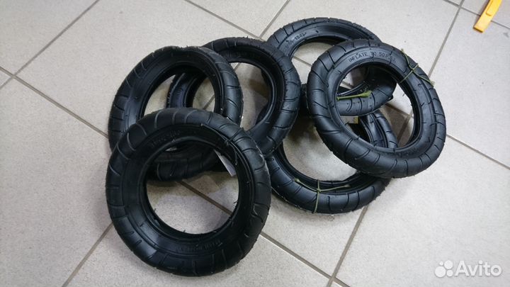 Покрышка для заднего колеса трёх колесного велосип