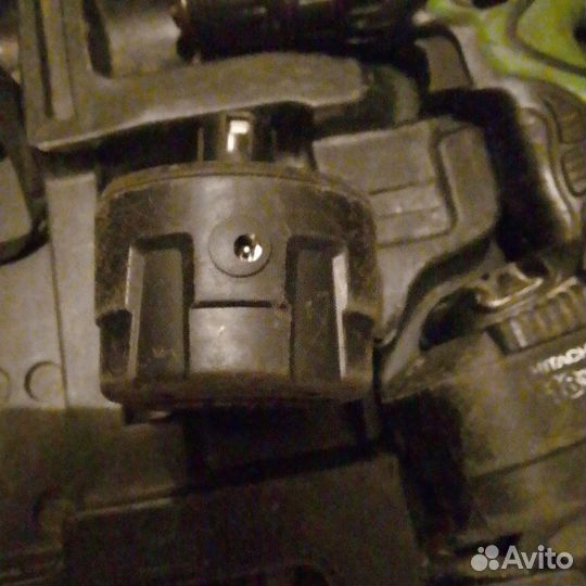 Шуруповерт hitachi 18вольт