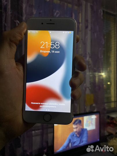 iPhone 6S, 16 ГБ