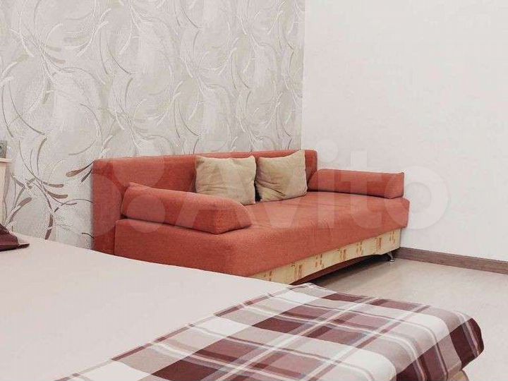 1-к. квартира, 42 м², 2/9 эт.