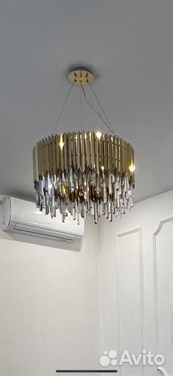 2 Люстры хрустальные и бра