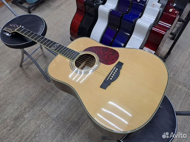Гитара акустическая дредноут