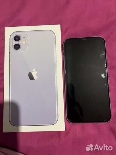 iPhone 11, 64 ГБ