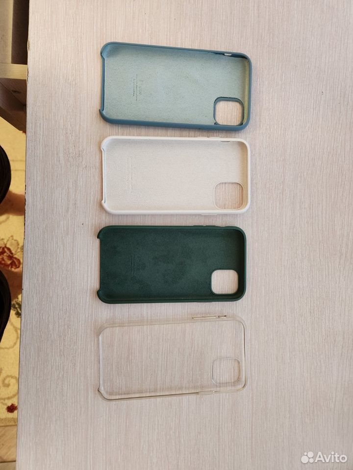 Чехол на iPhone 11