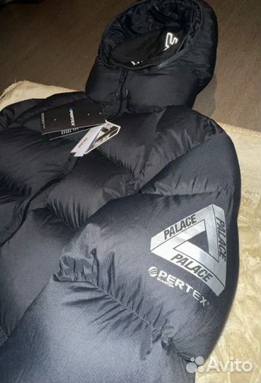 Пуховик palace с балаклавой новый