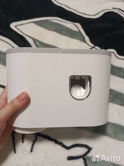 Держатель для зубных щеток