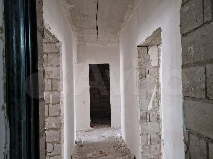 3-к. квартира, 74 м², 2/4 эт.