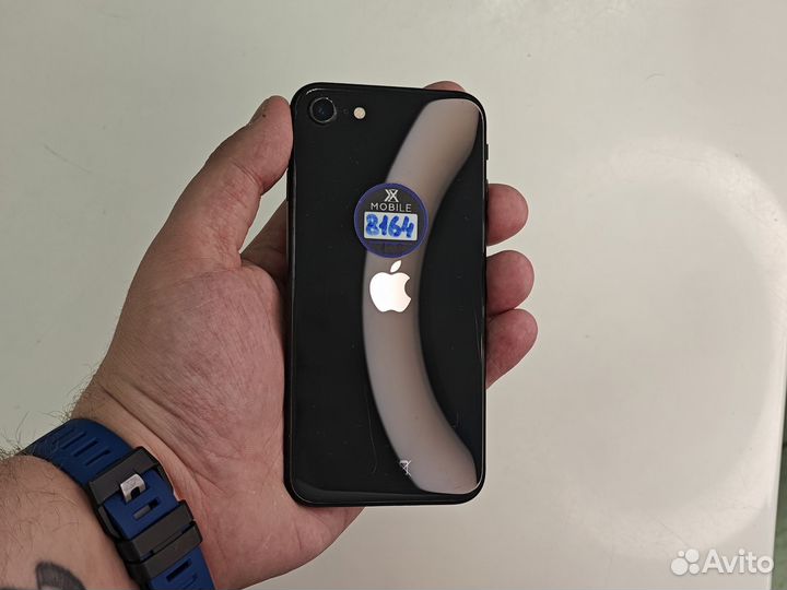 iPhone SE (2020), 128 ГБ