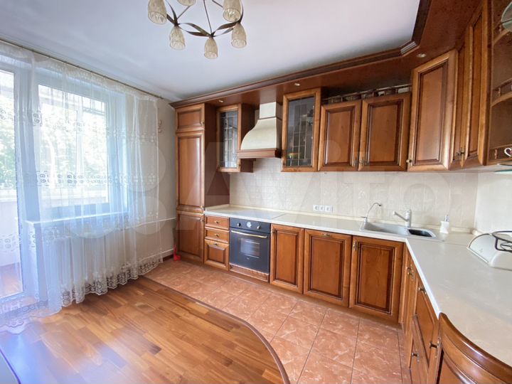 2-к. квартира, 69,4 м², 3/17 эт.