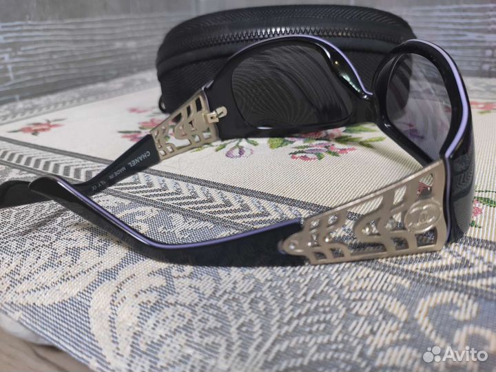 Солнцезащитные очки женские новые