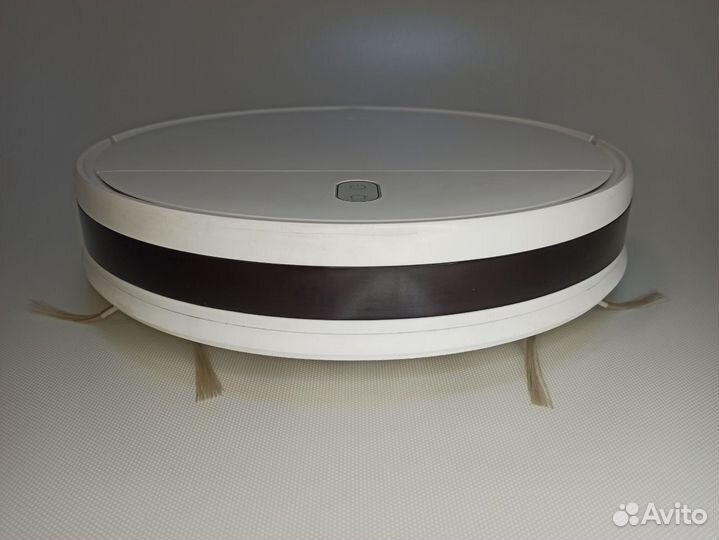 Робот-пылесос Xiaomi Robot Vacuum-Mop Essential mj