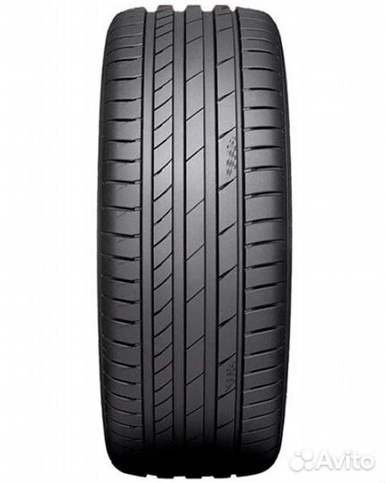 Kumho Ecsta PS71 215/45 R17 91V