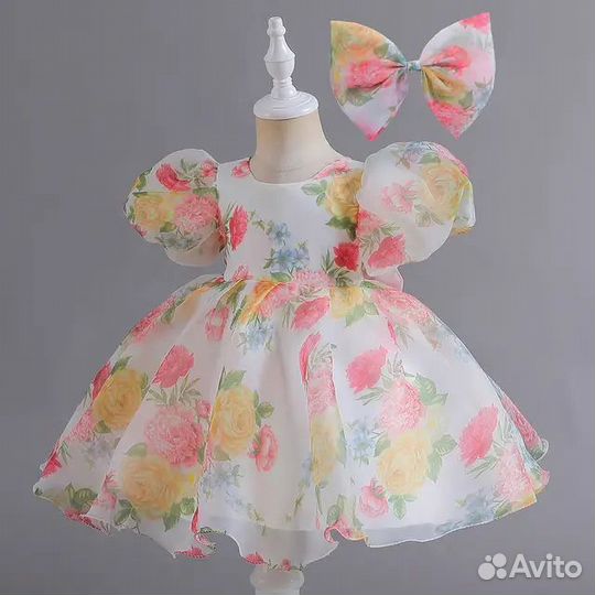 Пышное нарядное платье на девочку