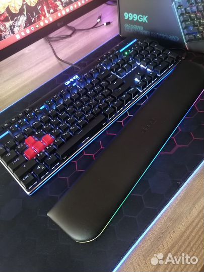 Игровая механическая клавиатура