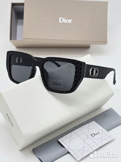 Солнцезащитные очки Dior