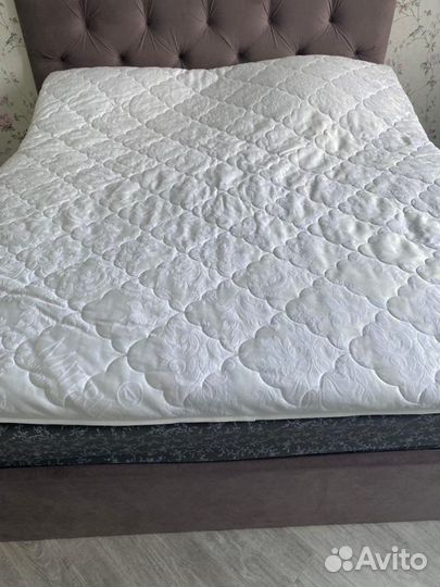 Наматрасник