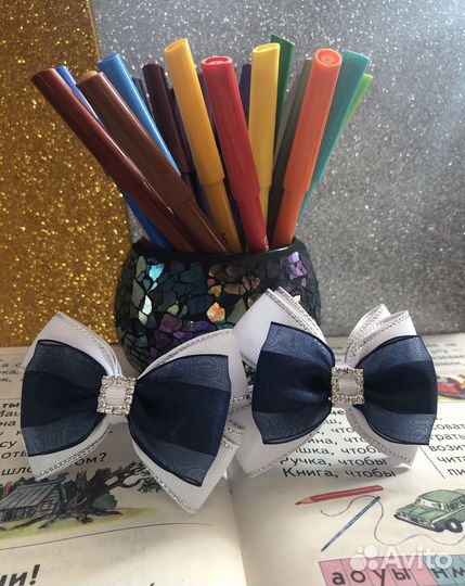 Школьный бантик