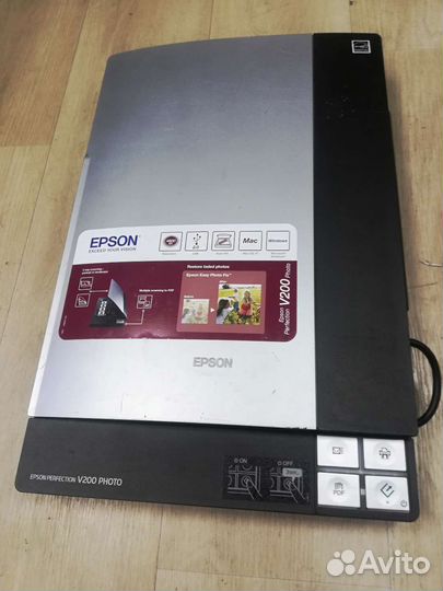Epson V200