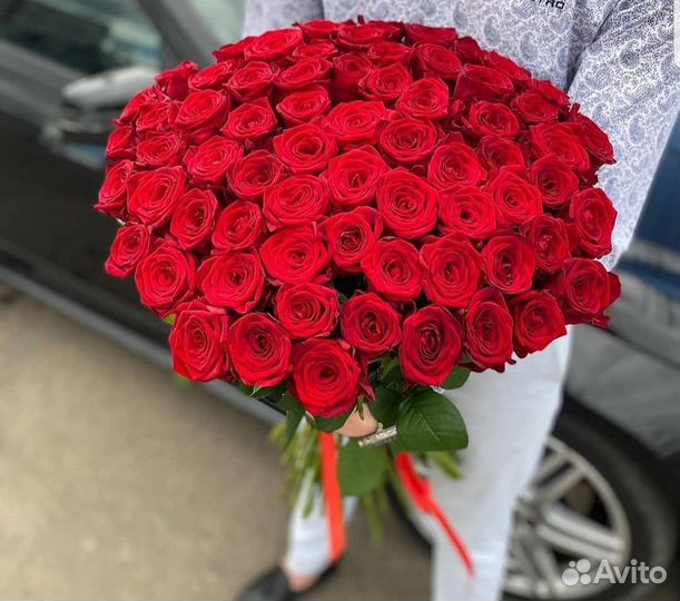 Пышный Букет Роз
