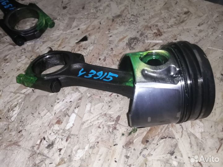 Поршень с шатуном Ford Mondeo 4 2 0 дизель