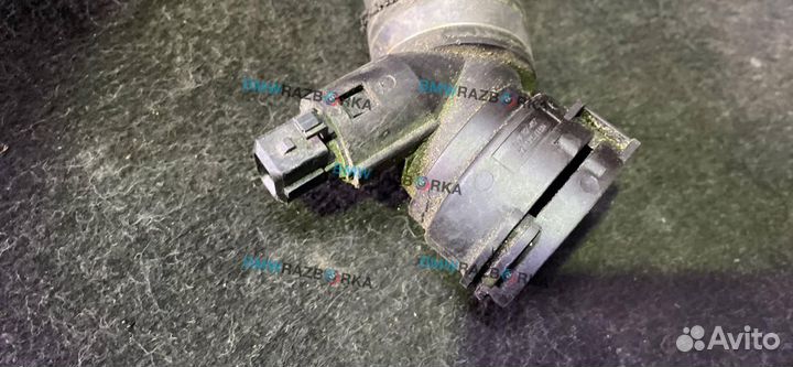 Патрубок охлаждения правый BMW 7 F01/F02 рест