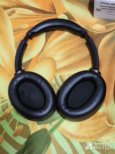 Sony WH-1000XM4