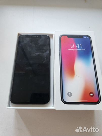 iPhone X, 64 ГБ