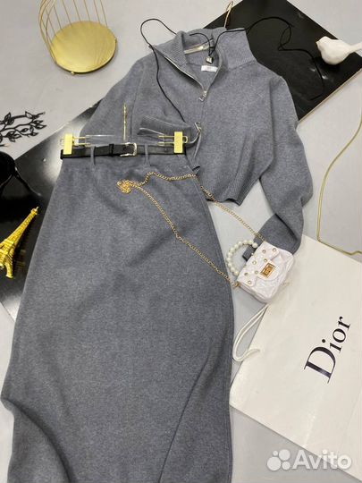 Трикотажный костюм женский двойка с юбкой