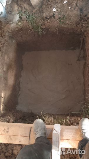 Копка траншей вручную