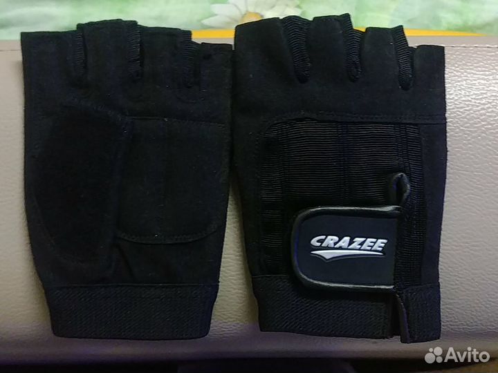 Перчатки для спорта