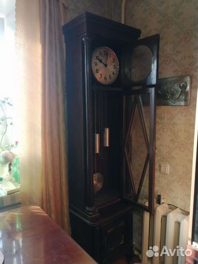 Часы напольные старинные с боем
