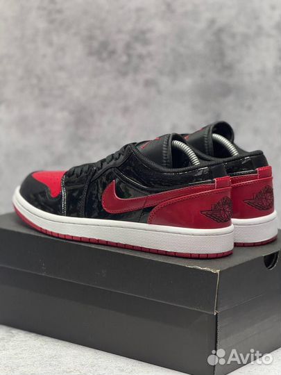 Кроссовки Nike Air Jordan 1 Low 'OG Bred' (Арт.91658)