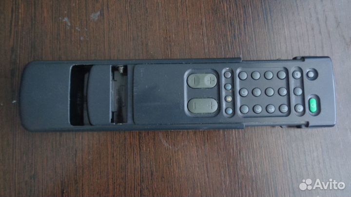 Продам пульт на телевизор sony