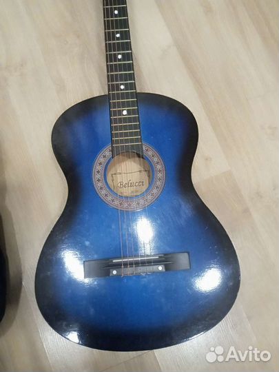 Акустическая гитара belucci