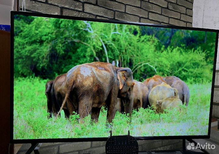 Телевизор 43 4K Ultra HD SMART настроен+джойстик