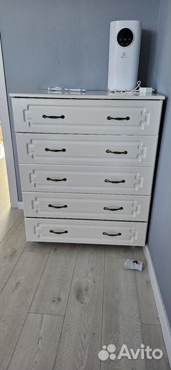 Комод белый