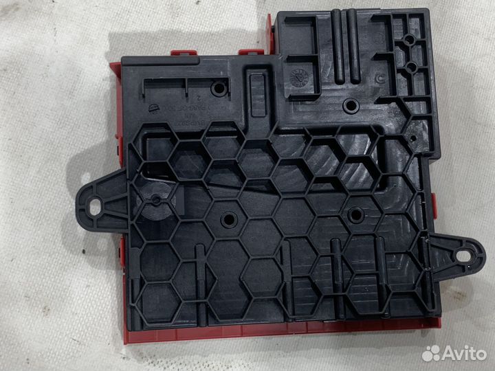 Распределитель тока багажника BMW X6 F16