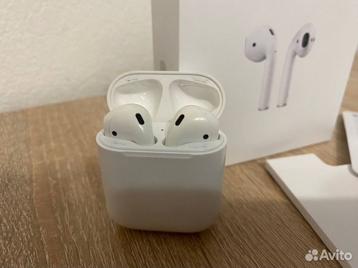 Наушники Apple Airpods 1-го поколения