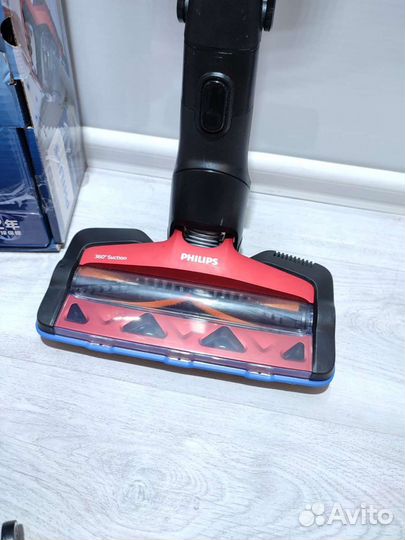 Пылесос Philips FC6823