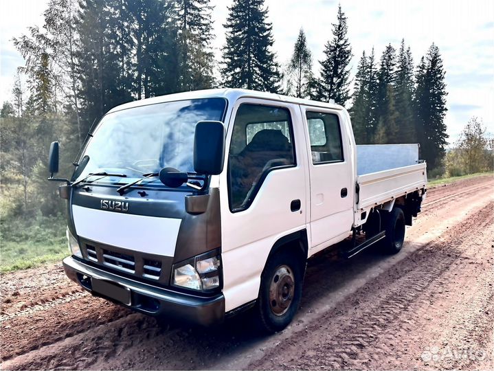 Isuzu Elf, 2003