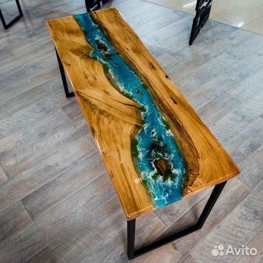 Столы из слэба и эпоксидной смолы оптом / розницу