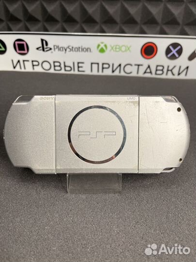 Sony PSP 3008 silver прошитая 95 игр + 64гб